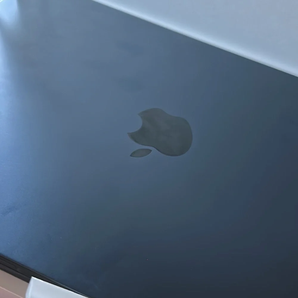 13” Macbook Air Midnight Blue